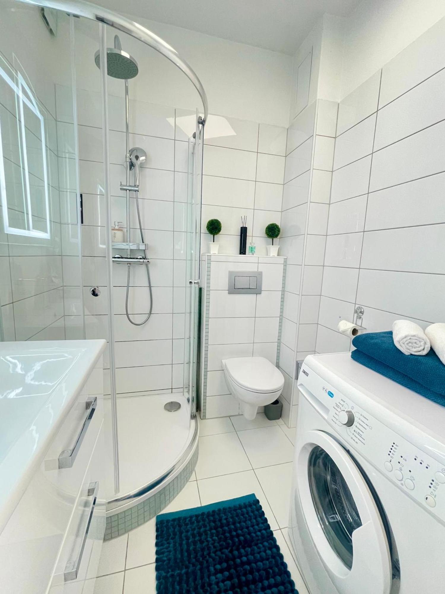 Alpesi Apartman Downtown Sopron Exterior foto